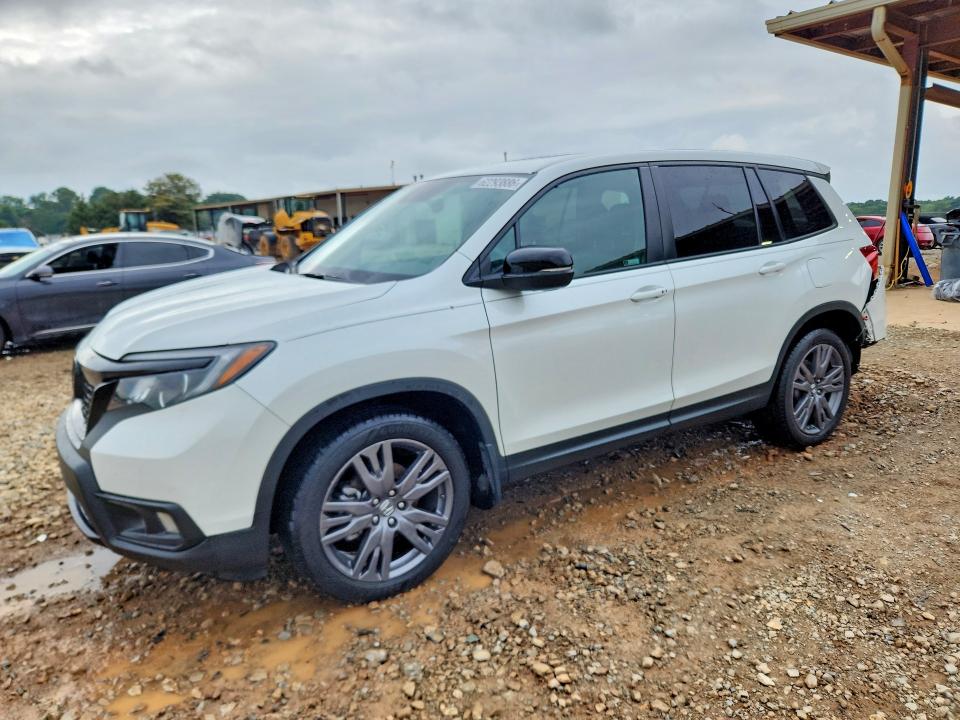HONDA PASSPORT 2020 with VIN 5FNYF7H59LB001910 - Photo from auction