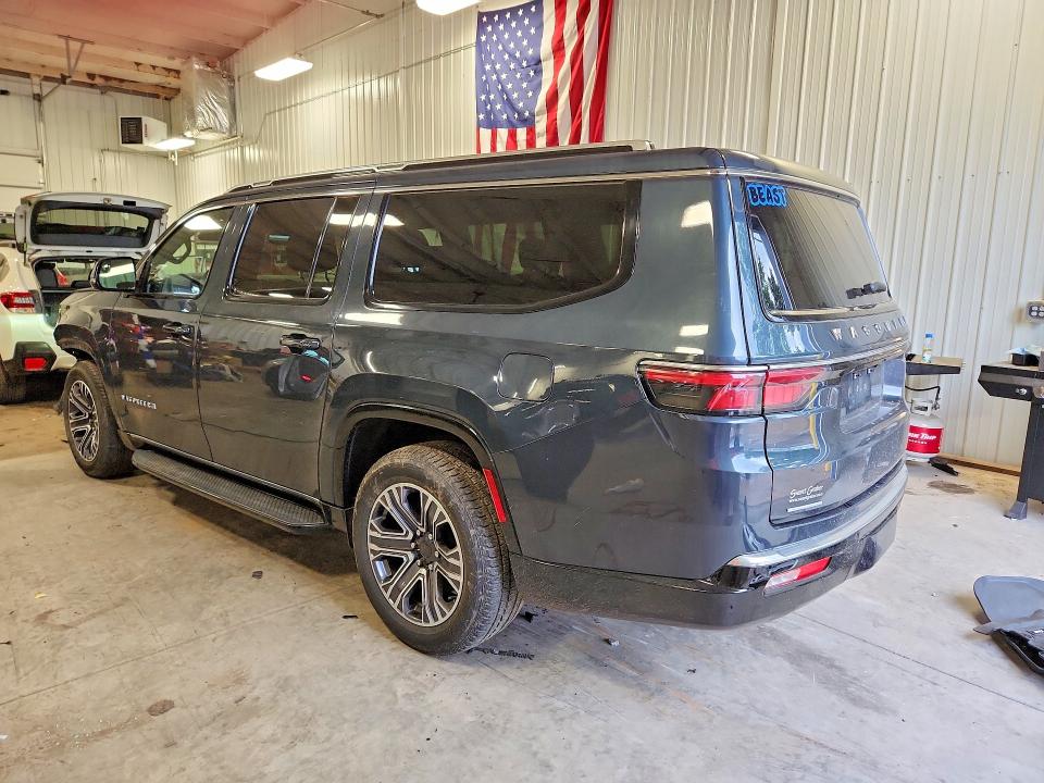 Photo 2 from auction – 2023 JEEP WAGONEER with VIN 1C4SJSBP6PS557201