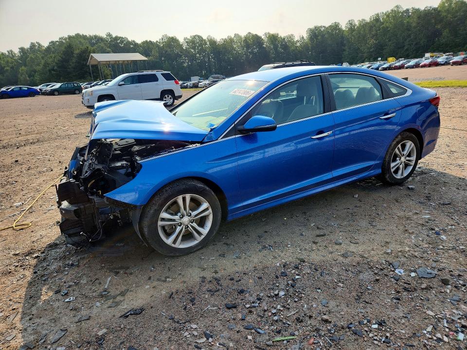 HYUNDAI SONATA 2018 with VIN 5NPE34AF4JH598203 - Photo from auction