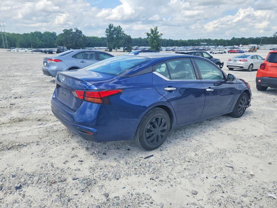 Photo 3 from auction – 2020 NISSAN ALTIMA with VIN 1N4BL4BV6LC221207