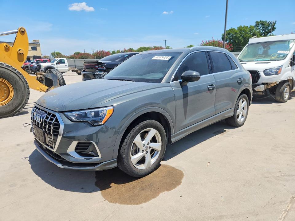 AUDI Q3 2020 with VIN WA1AECF36L1044179 - Photo from auction