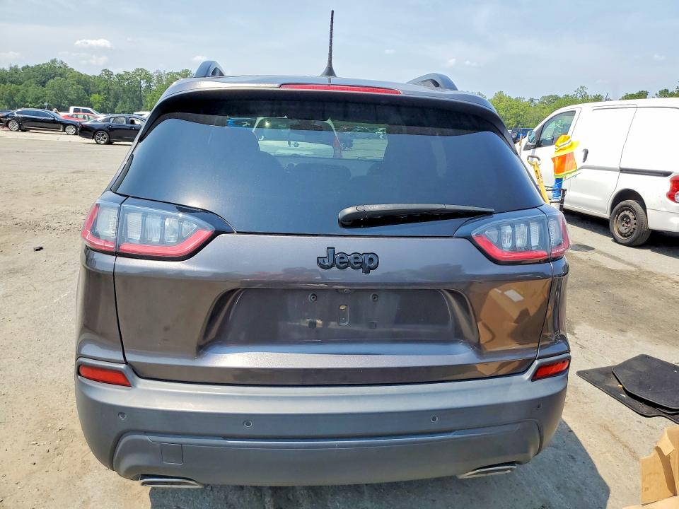 Photo 6 from auction – 2019 JEEP CHEROKEE with VIN 1C4PJLLXXKD300856