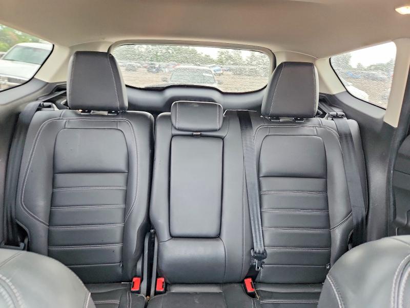 Photo 10 from auction – 2019 FORD ESCAPE with VIN 1FMCU0HD2KUC50971