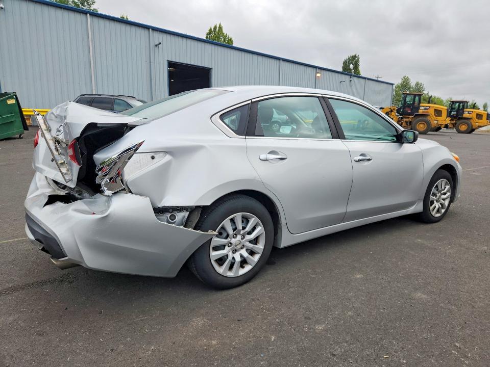 Фото 3 с аукциона – 2016 NISSAN ALTIMA с VIN 1N4AL3AP0GN313481