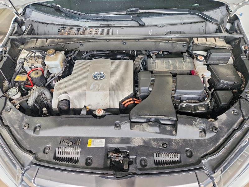 Photo 12 from auction – 2019 TOYOTA HIGHLANDER with VIN 5TDDGRFH7KS072697