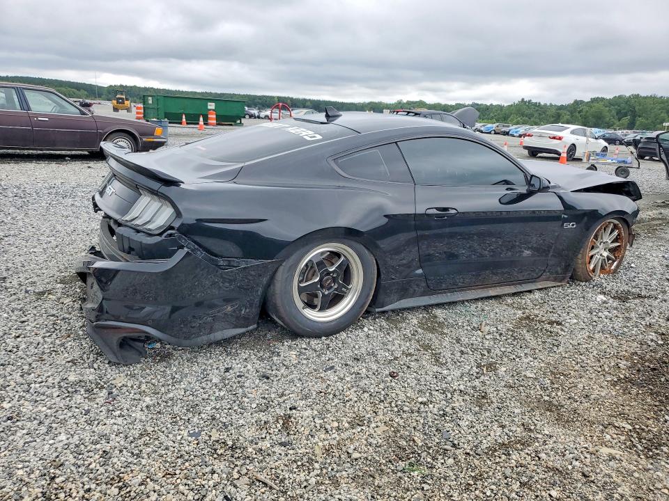 Photo 3 from auction – 2021 FORD MUSTANG with VIN 1FA6P8CF1M5143655