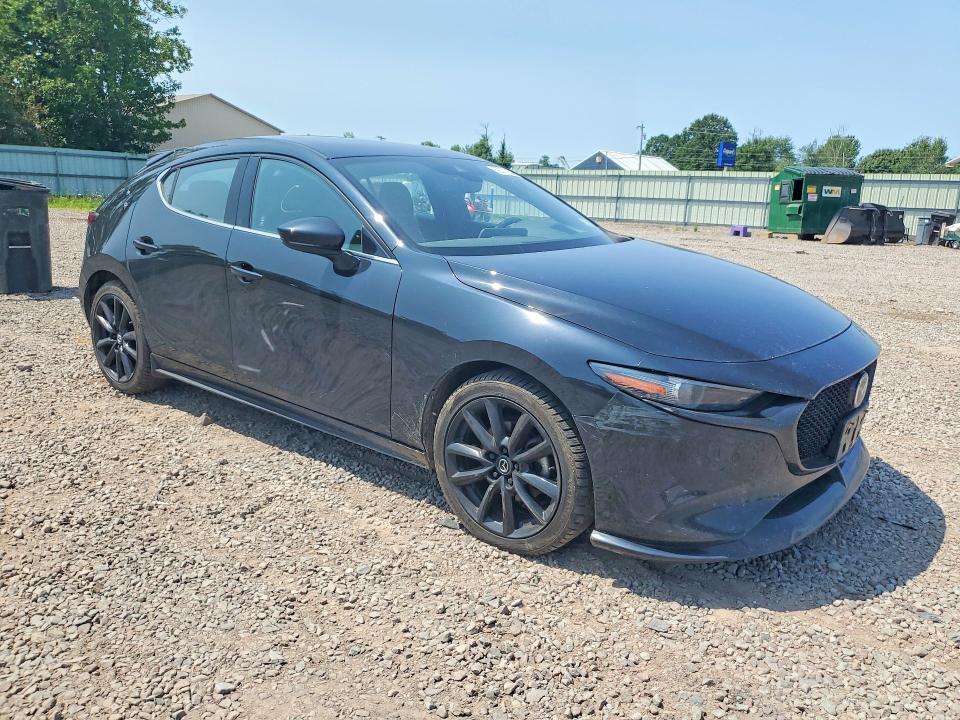 Photo 4 from auction – 2023 MAZDA 3 with VIN JM1BPBNY3P1612180