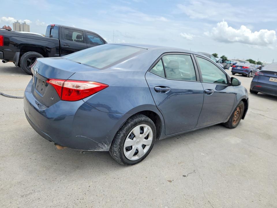 Photo 3 from auction – 2019 TOYOTA COROLLA with VIN 2T1BURHE4KC226102
