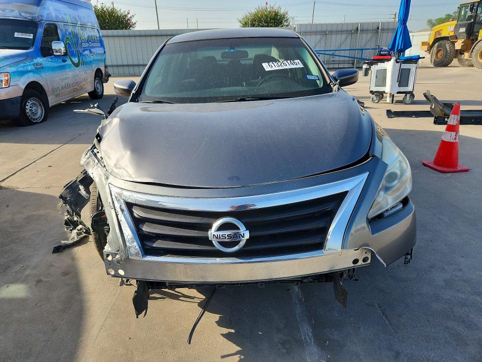 Photo 5 from auction – 2015 NISSAN ALTIMA with VIN 1N4AL3AP1FN883052
