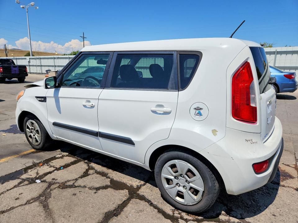Photo 2 from auction – 2012 KIA SOUL with VIN KNDJT2A59C7391601