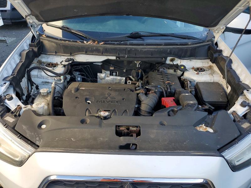 Photo 12 from auction – 2014 MITSUBISHI OUTLANDER SPORT with VIN 4A4AR3AU2EE003451