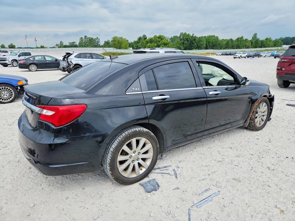 Photo 3 from auction – 2013 CHRYSLER 200 with VIN 1C3CCBCG6DN523481