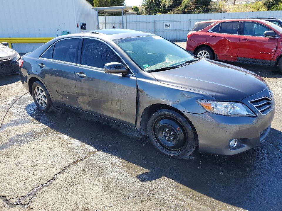 Photo 4 from auction – 2011 TOYOTA CAMRY with VIN 4T1BF3EK3BU636891