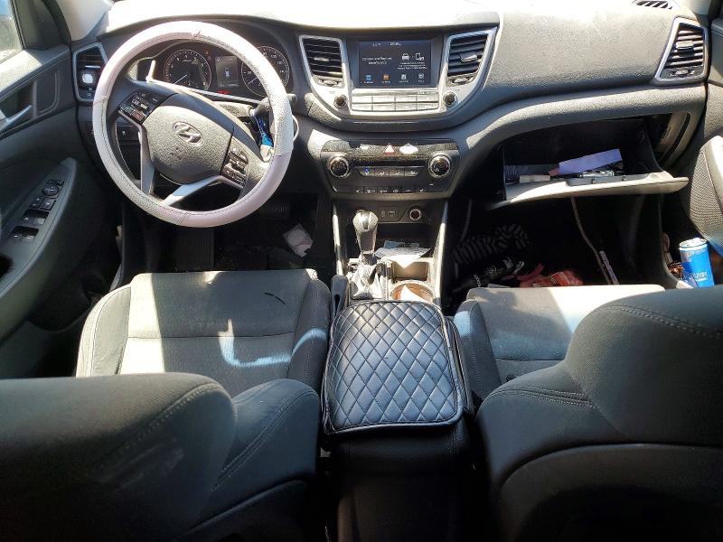 Photo 8 from auction – 2018 HYUNDAI TUCSON with VIN KM8J33A41JU621753