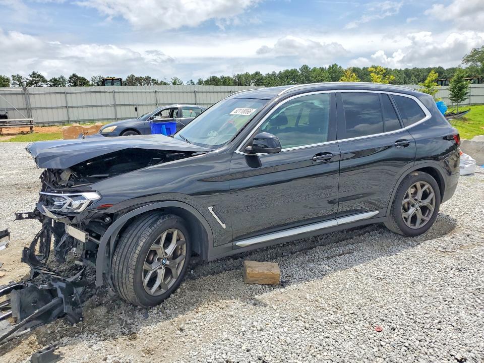 BMW X3 2022 with VIN 5UX43DP05N9J32288 - Photo from auction