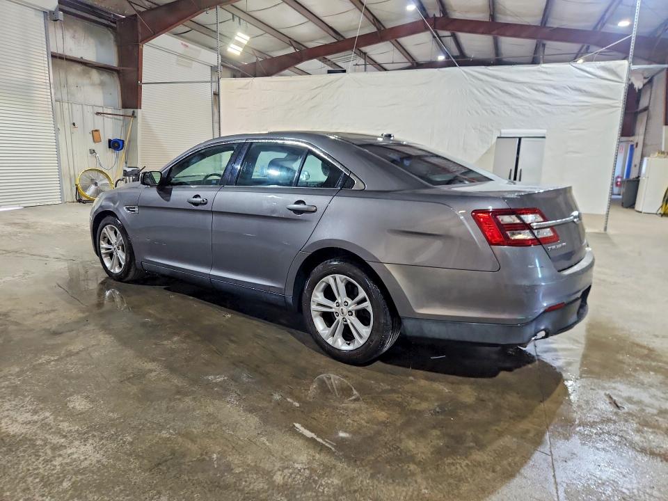 Photo 2 from auction – 2014 FORD TAURUS with VIN 1FAHP2E89EG153926