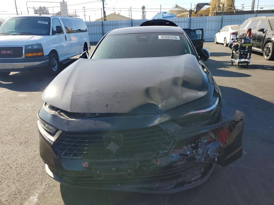 Photo 5 from auction – 2025 HONDA ACCORD with VIN 1HGCY2F59SA071376