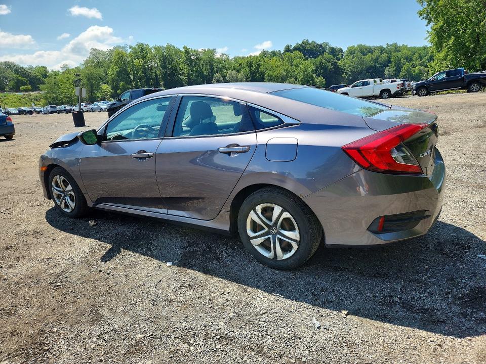 Photo 2 from auction – 2018 HONDA CIVIC with VIN 19XFC2F58JE203971