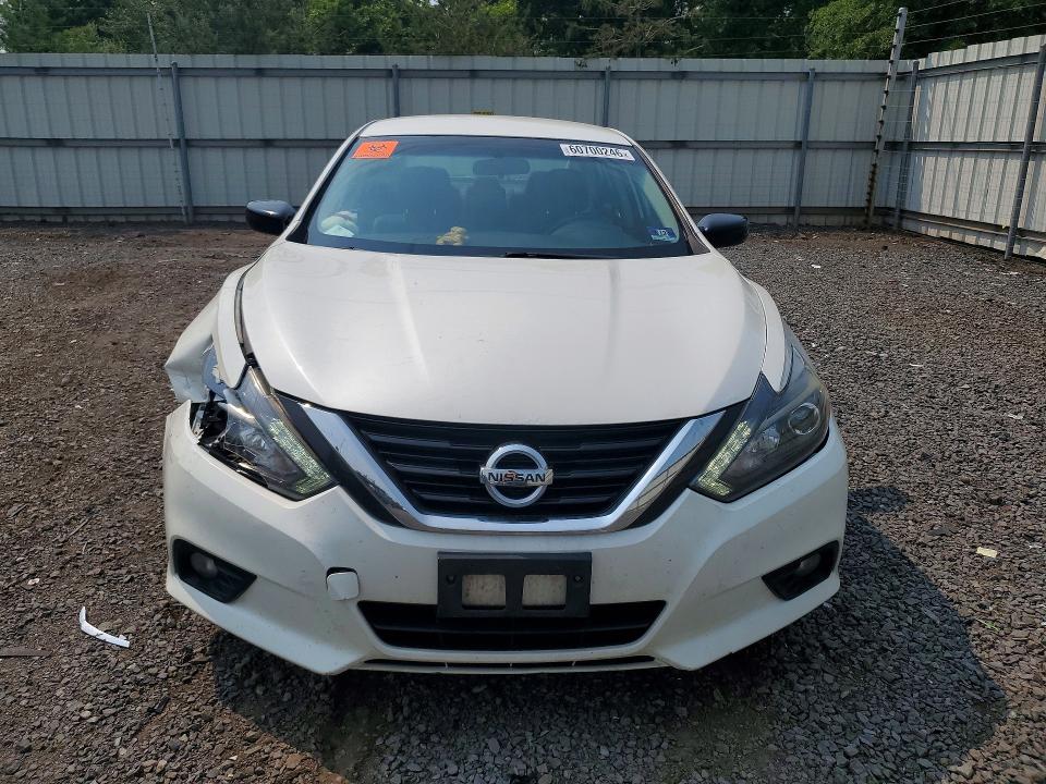 Photo 5 from auction – 2017 NISSAN ALTIMA with VIN 1N4AL3AP0HC472269