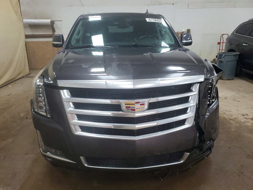 Photo 5 from auction – 2017 CADILLAC ESCALADE with VIN 1GYS4JKJ7HR221427
