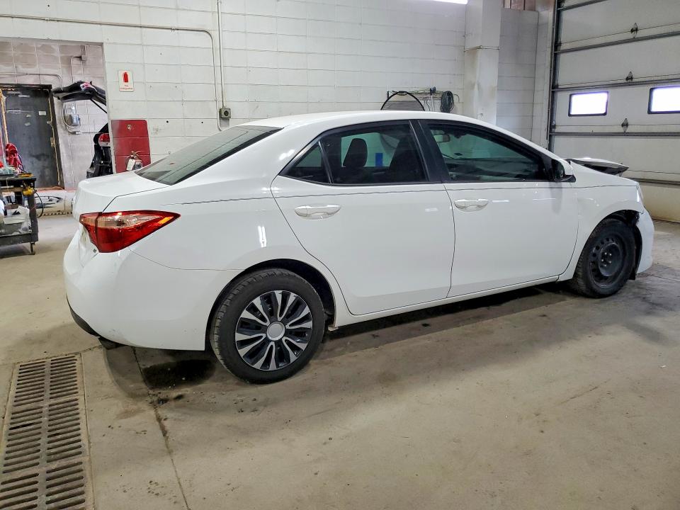 Photo 3 from auction – 2017 TOYOTA COROLLA with VIN 2T1BURHE9HC847554