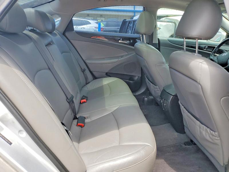 Photo 10 from auction – 2013 HYUNDAI SONATA with VIN 5NPEC4AC7DH687323
