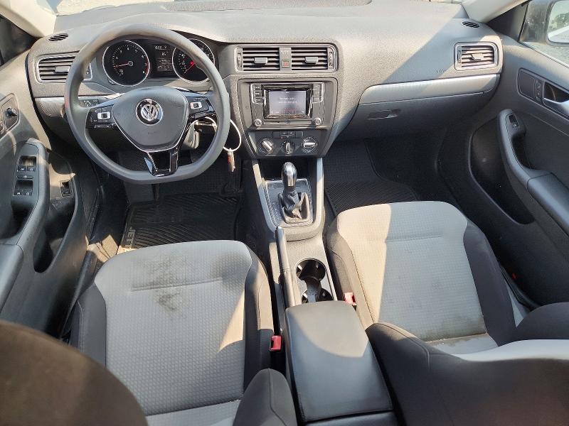 Photo 8 from auction – 2017 VOLKSWAGEN JETTA with VIN 3VW2B7AJ4HM212148
