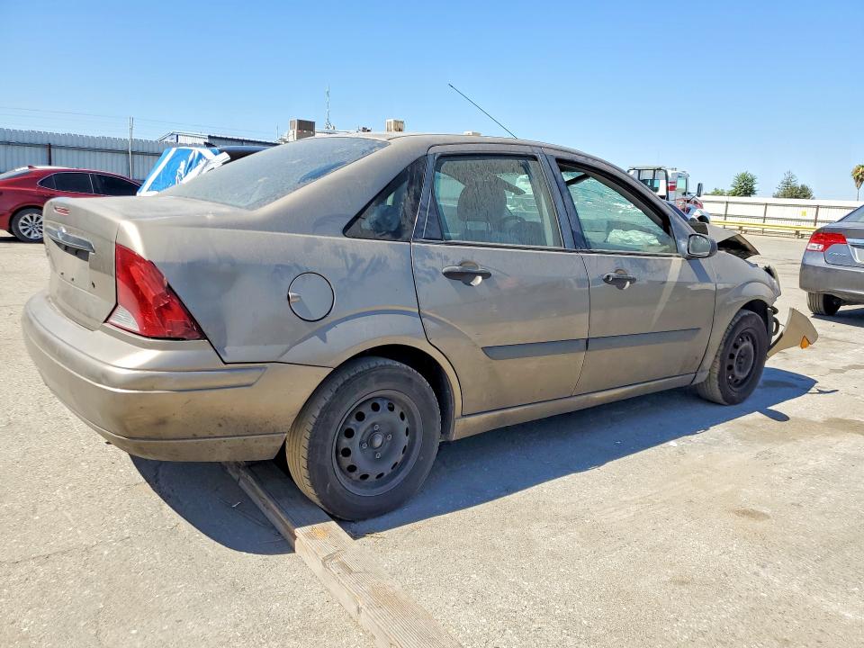 Photo 3 from auction – 2004 FORD FOCUS with VIN 1FAFP33Z44W188788
