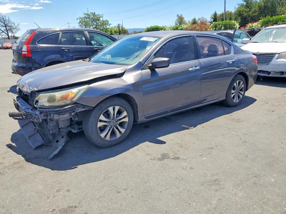HONDA ACCORD 2015 with VIN 1HGCR2F36FA128697 - Photo from auction