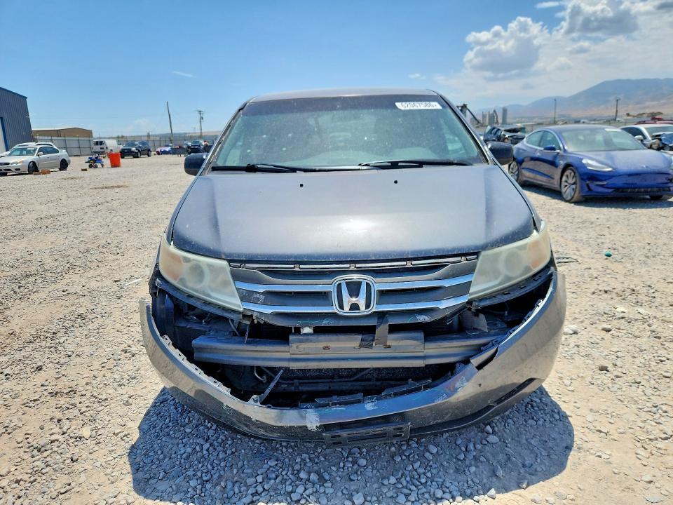 Снимка 5 от търг – 2011 HONDA ODYSSEY с VIN 5FNRL5H24BB066721