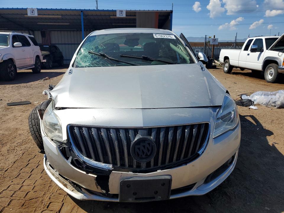 Photo 5 from auction – 2016 BUICK REGAL with VIN 2G4GL5EX0G9128596