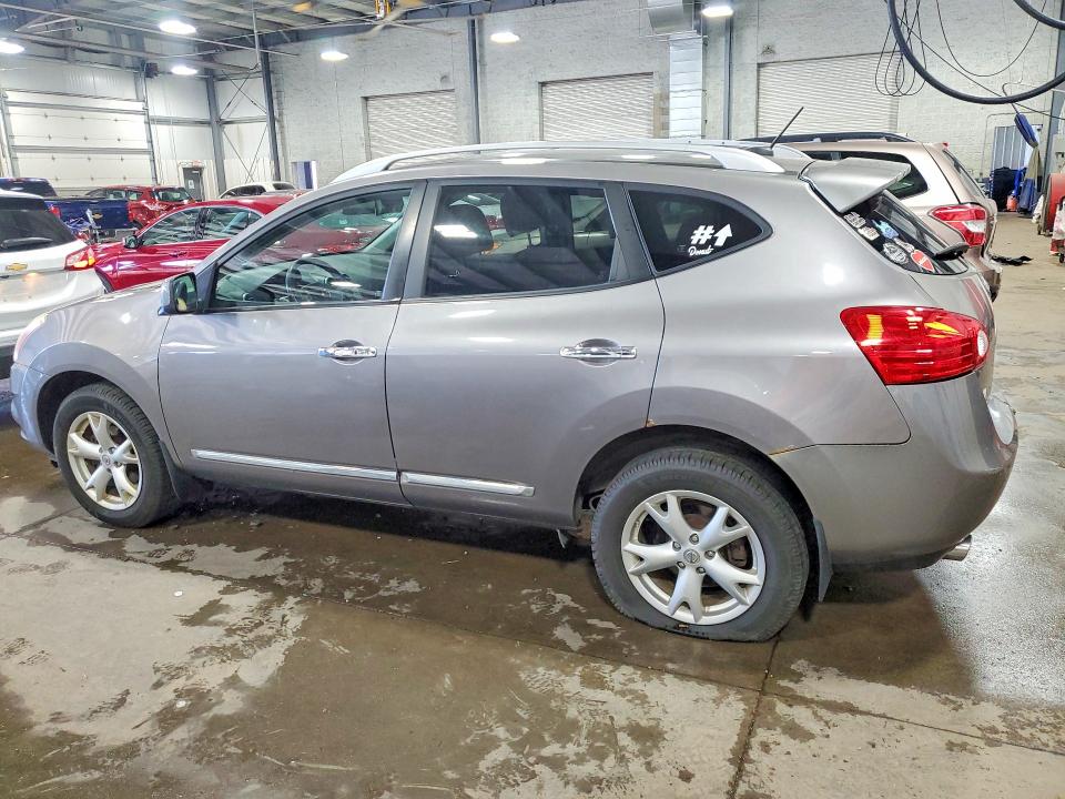Photo 2 from auction – 2011 NISSAN ROGUE with VIN JN8AS5MV5BW275322