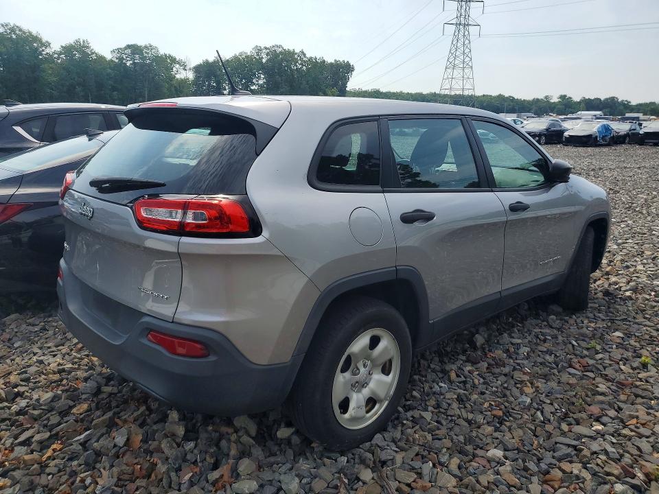 Photo 3 from auction – 2017 JEEP CHEROKEE with VIN 1C4PJMAB0HW655335