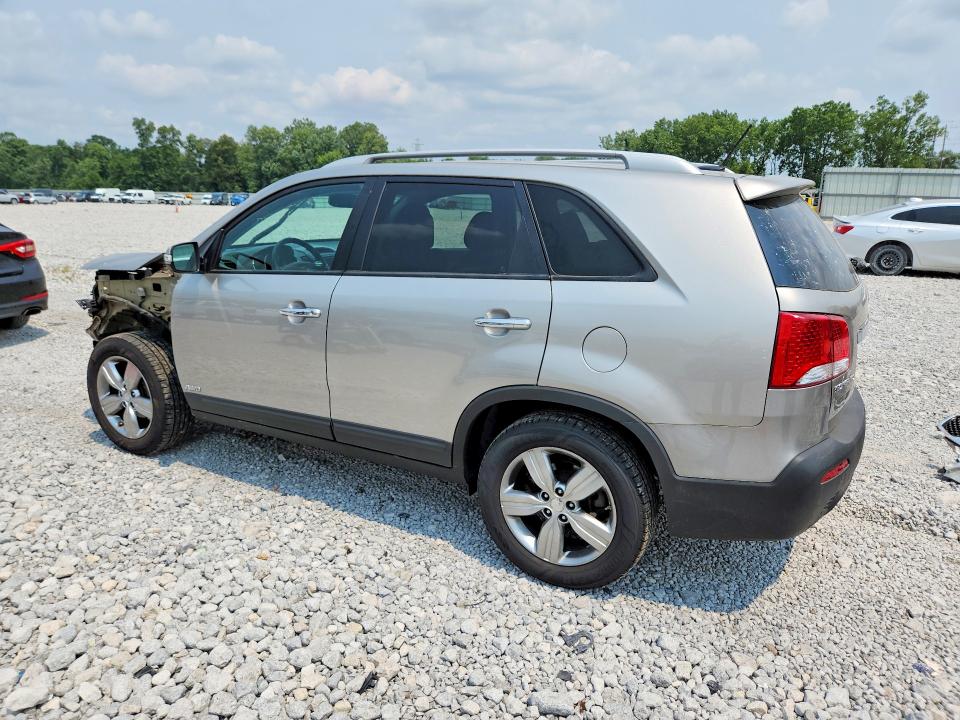Photo 2 from auction – 2013 KIA SORENTO with VIN 5XYKUDA27DG384394