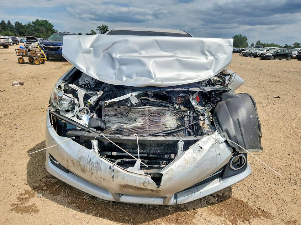Photo 5 from auction – 2014 TOYOTA CAMRY with VIN 4T1BF1FK4EU859349