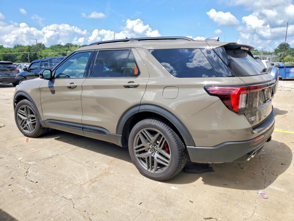 Photo 2 from auction – 2026 FORD EXPLORER with VIN 1FMWK8GC5TGA70328