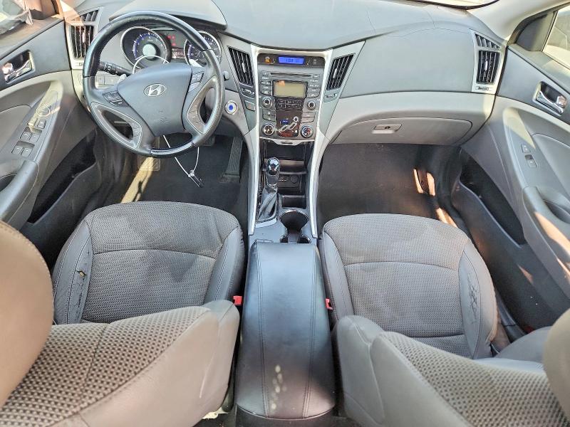Photo 8 from auction – 2013 HYUNDAI SONATA with VIN 5NPEC4AC8DH788189