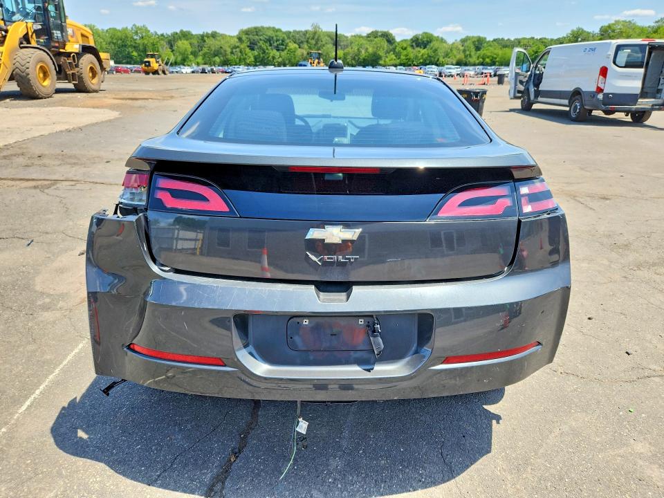 Photo 6 from auction – 2015 CHEVROLET VOLT with VIN 1G1RA6E40FU105151