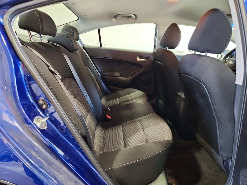 Photo 10 from auction – 2018 KIA FORTE with VIN 3KPFK4A71JE190228