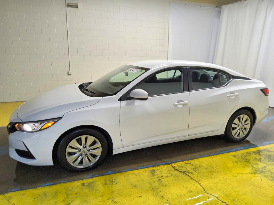 NISSAN SENTRA 2022 with VIN 3N1AB8BV3NY229455 - Photo from auction