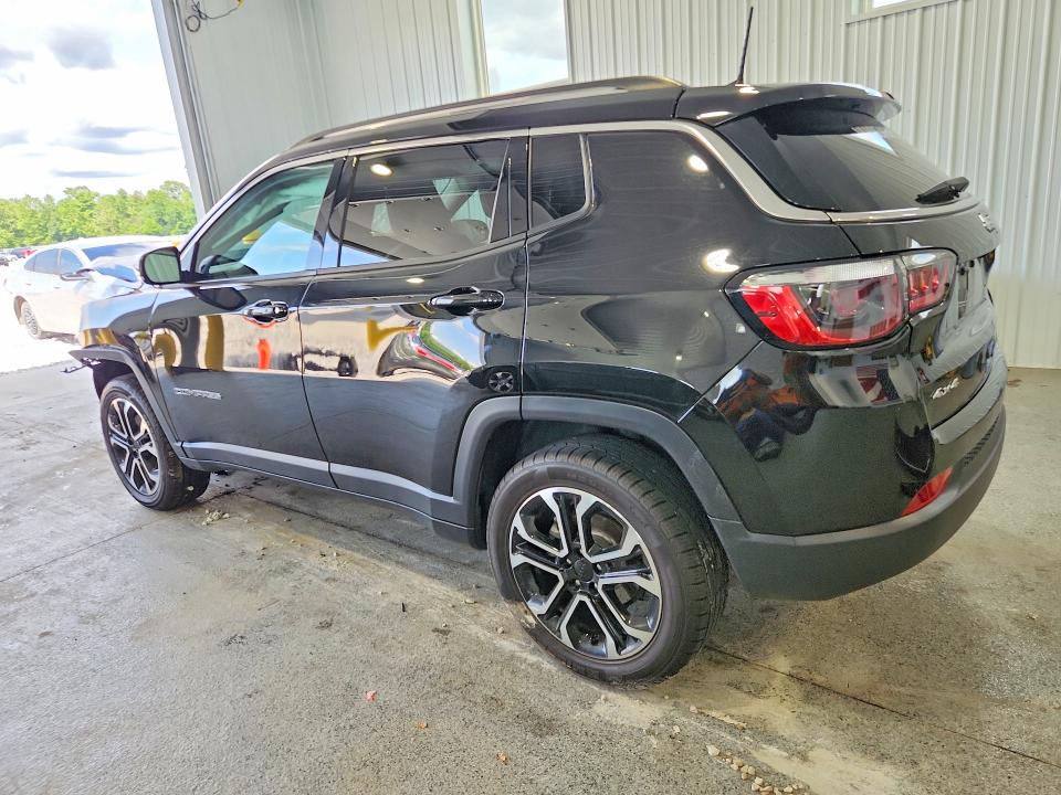 Photo 2 from auction – 2022 JEEP COMPASS with VIN 3C4NJDCB8NT174691