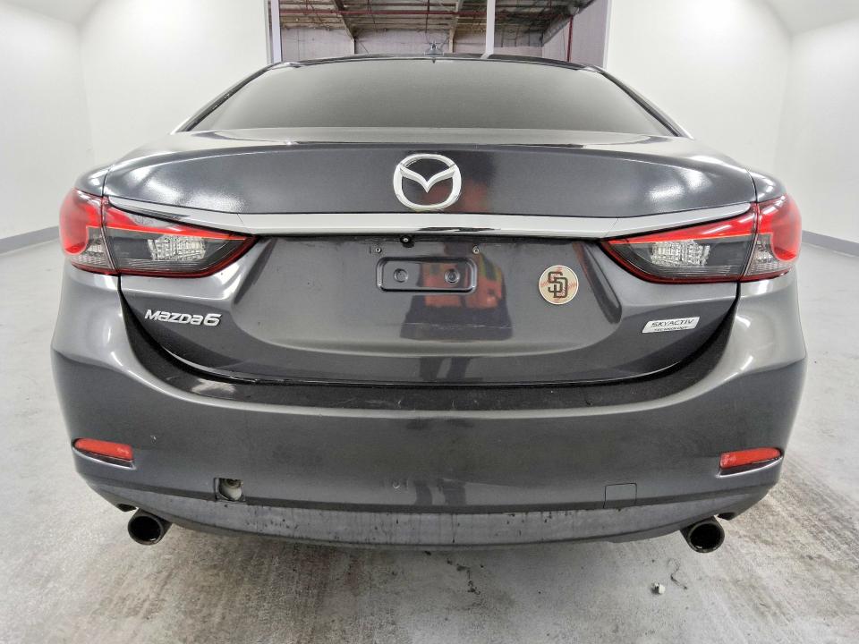 Foto 6 de la subasta – 2015 MAZDA 6 con VIN JM1GJ1V51F1220028