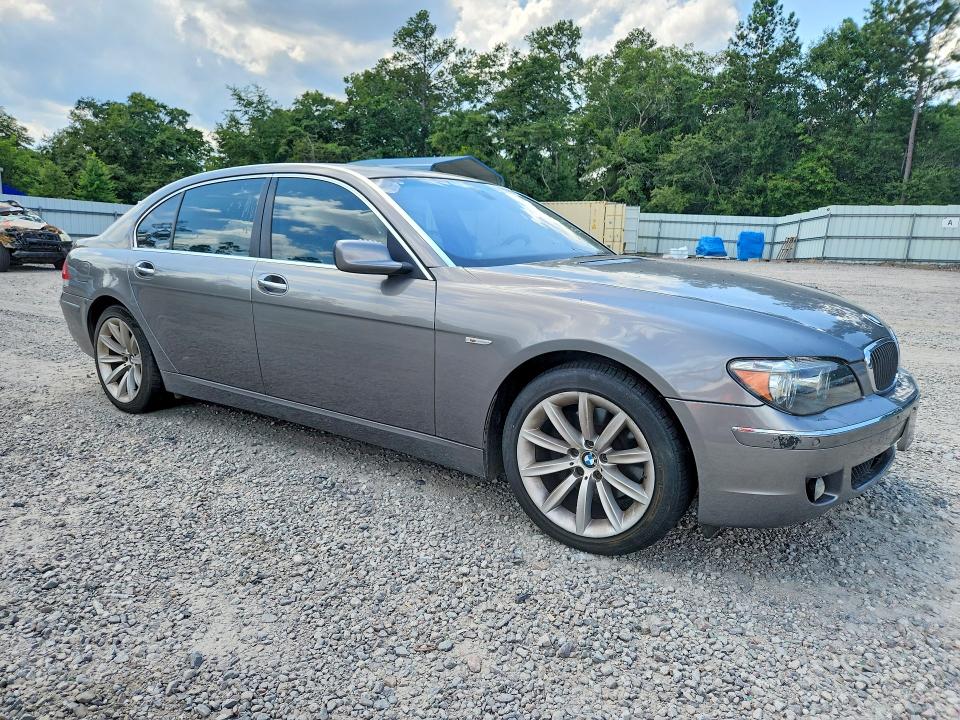 Photo 4 from auction – 2008 BMW 750 with VIN WBAHN83568DT84068