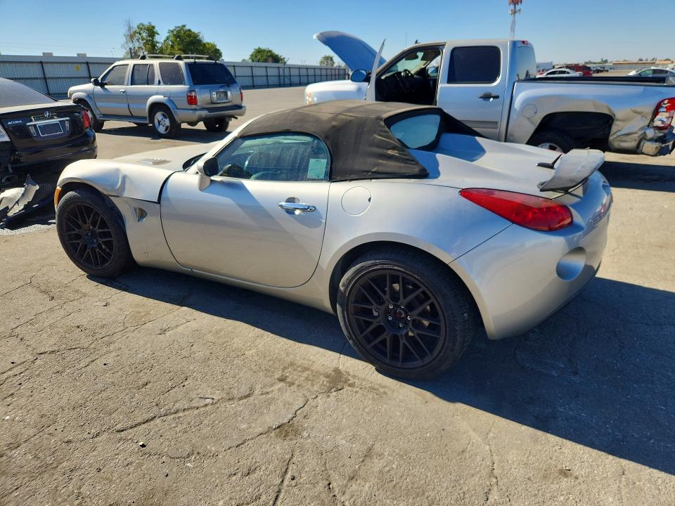 Photo 2 from auction – 2006 PONTIAC SOLSTICE with VIN 1G2MB35B66Y119225