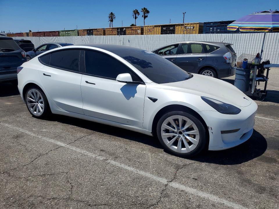 Photo 4 from auction – 2023 TESLA MODEL 3 with VIN 5YJ3E1EA8PF485134