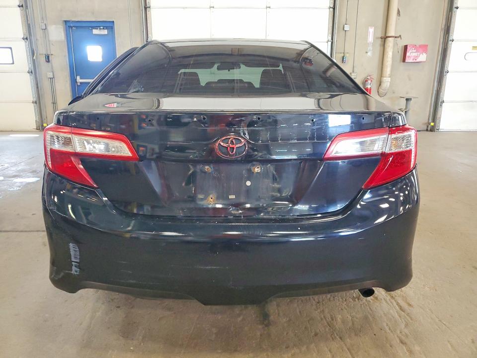 Photo 6 from auction – 2012 TOYOTA CAMRY with VIN 4T1BF1FK7CU118898