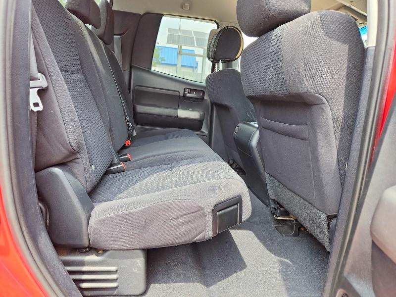 Photo 10 from auction – 2011 TOYOTA TUNDRA with VIN 5TFUW5F14BX167257