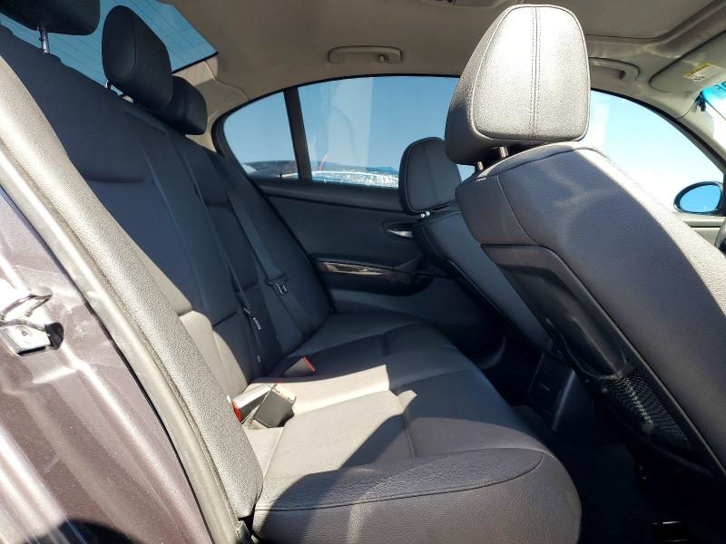 Photo 10 from auction – 2007 BMW 328 with VIN WBAVA37557NE27175