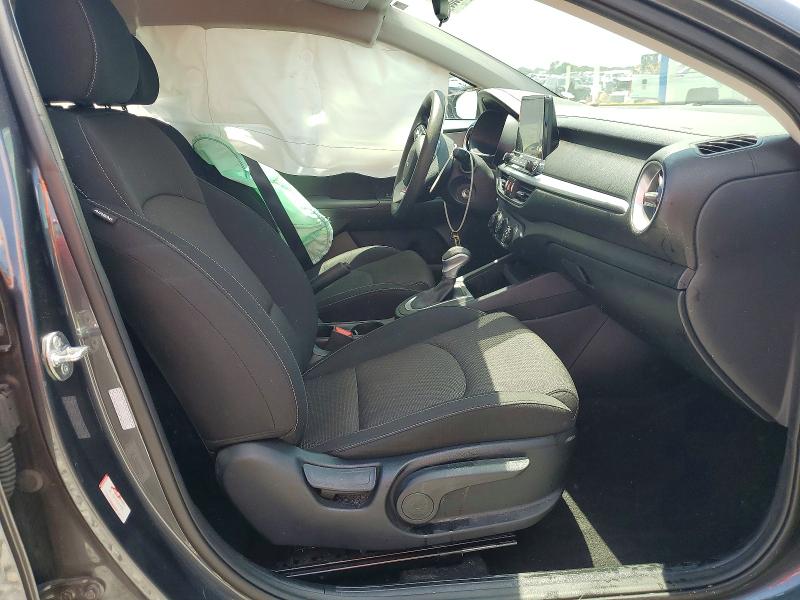 Photo 7 from auction – 2024 KIA FORTE with VIN 3KPF24AD2RE815754