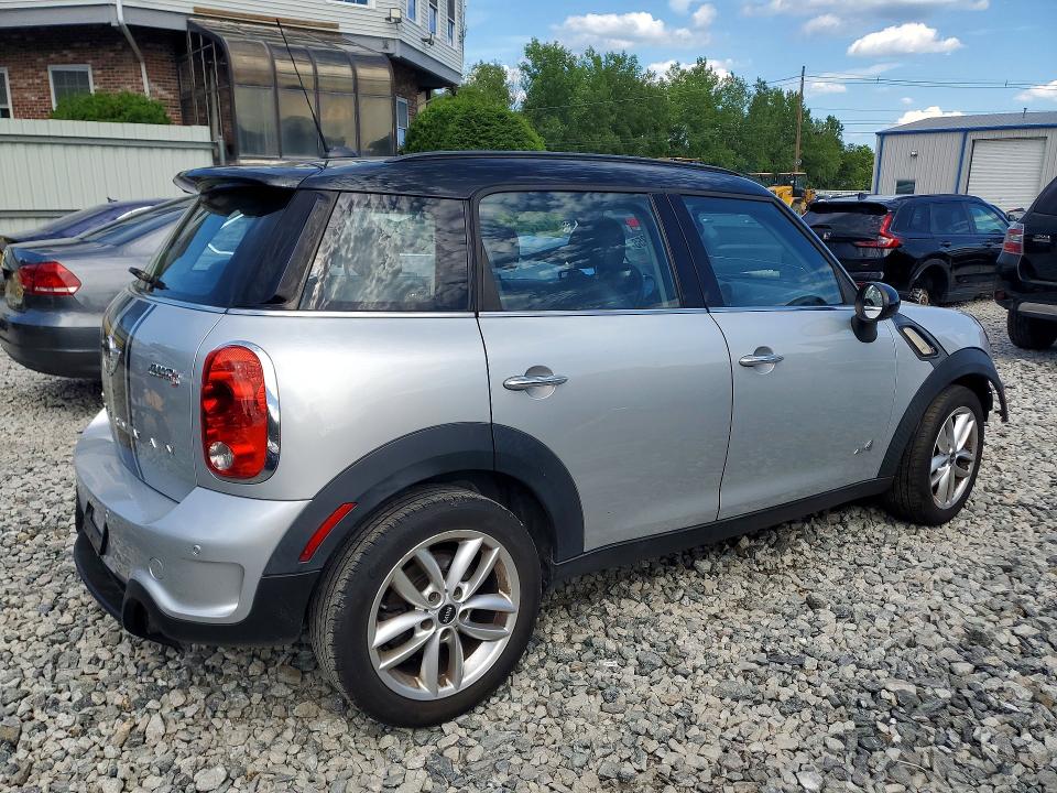 Photo 3 from auction – 2014 MINI COOPER with VIN WMWZC5C53EWP35558
